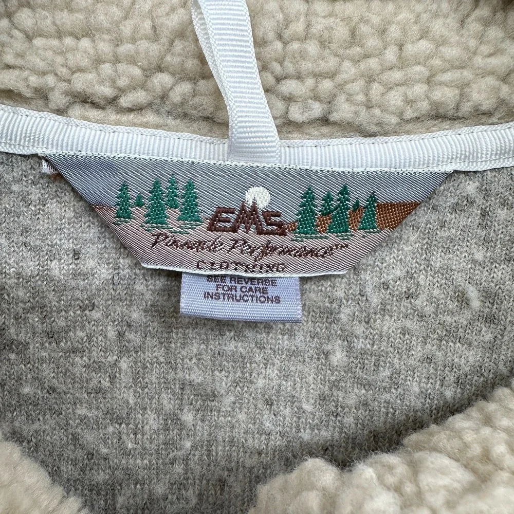 Eastern Mountain Sports vintage ems